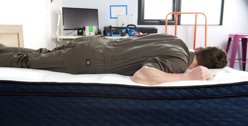 Best Mattress for Athletes - Best Mattress for Spinal Alignment - Silk & Snow Hybrid - 3