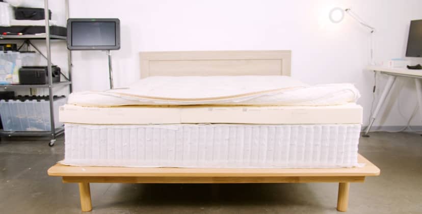 Best Cooling Mattress of 2024 - Best Luxury Mattress - Saatva Latex Hybrid - 3
