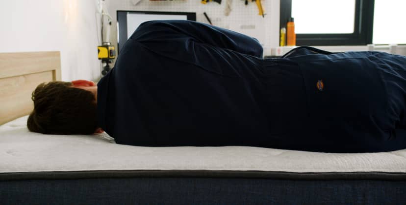 Best Mattresses for Side Sleepers - Best Overall Mattress - Helix Midnight Luxe - 3