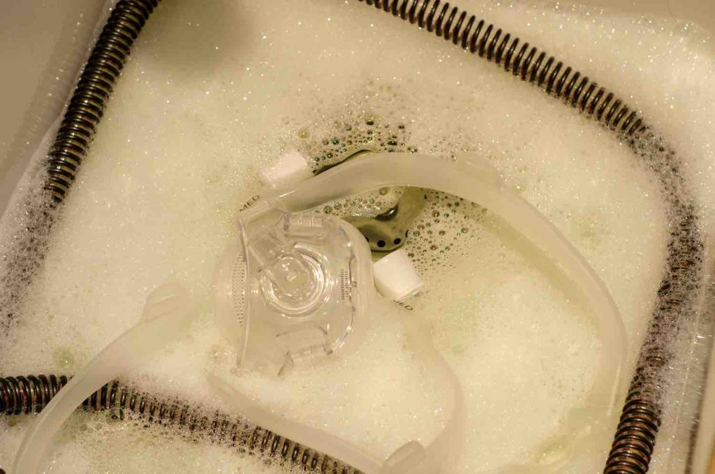 How to Clean a CPAP Machine How to Clean your CPAP