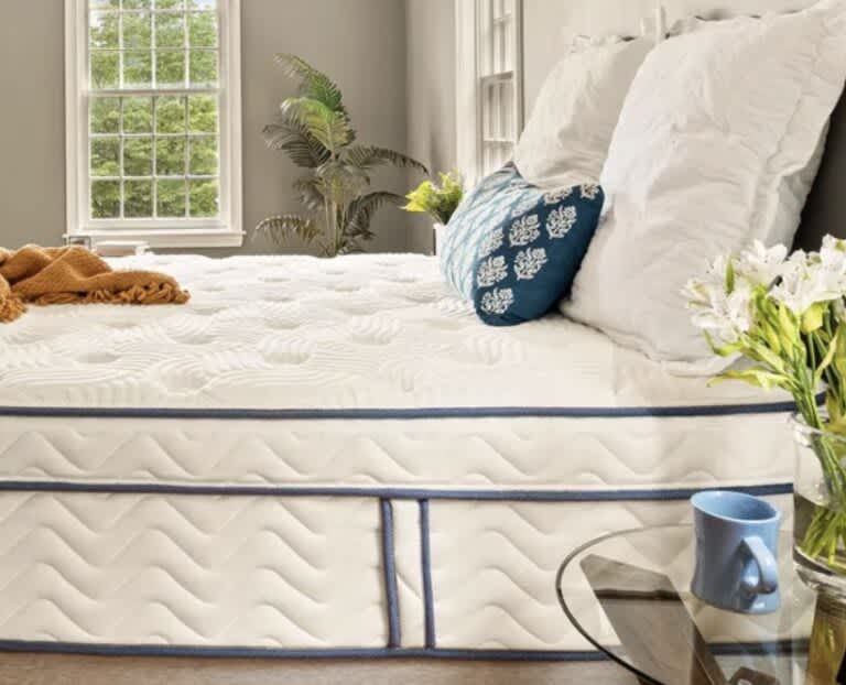 The Best Memory Foam Mattresses - DLX MemoryMax Hybrid