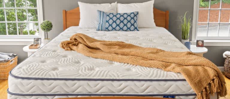 Best Mattress for Arthritis and Joint Pain - Best for Hip Pain - DLX Premier Hybrid