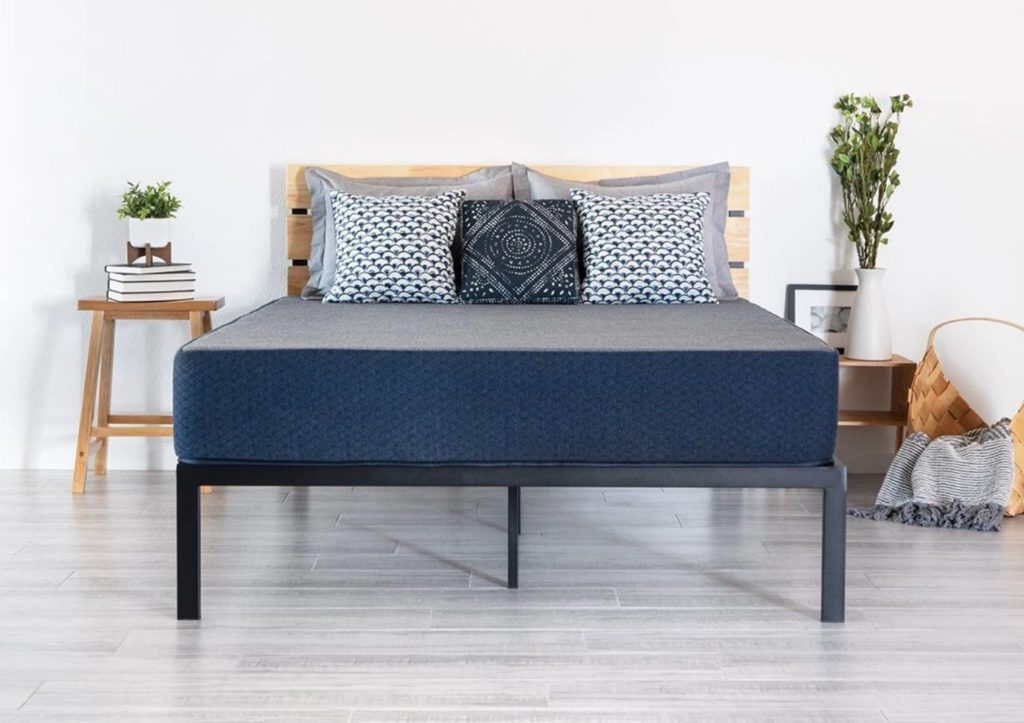 Best Thin Mattress of 2024 Space-Saving, Budget-Friendly Picks DreamFoam Essential