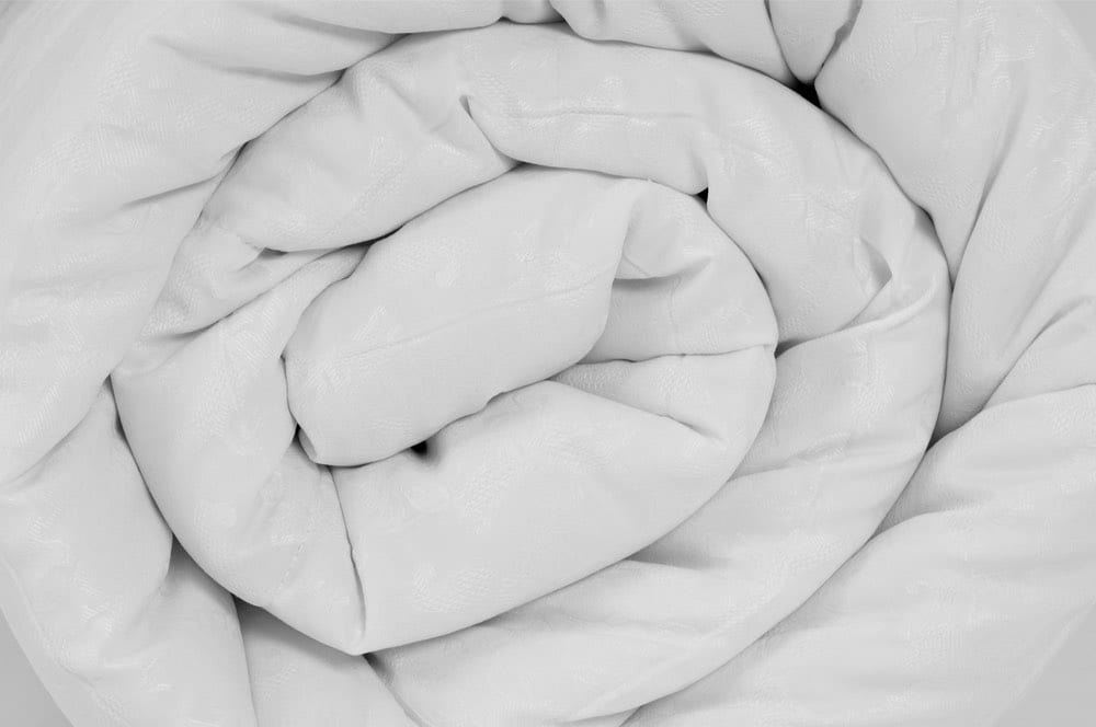 Duvet vs. Comforter Duvet vs. Comforter