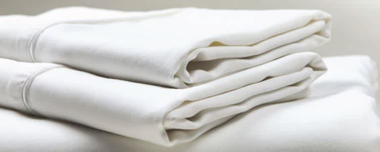 Best Cooling Sheets of 2024: Chill Layers for Hot Sleepers - Best Hotel-Style - Nollapelli Cool & Cozy Sheet Set