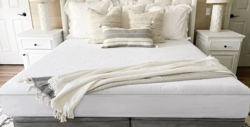 Best Mattress Toppers of October 2024 - Best Pressure Relief - Puffy Deluxe Mattress Topper