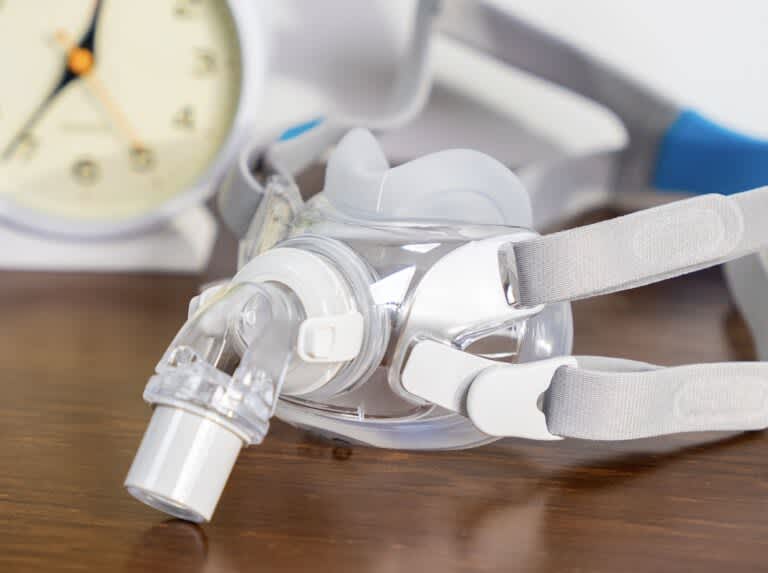 Best CPAP Masks of 2024: Expert Reviewed and Rated - Best Hybrid Mask - ResMed AirFit F30 Full Face CPAP Mask