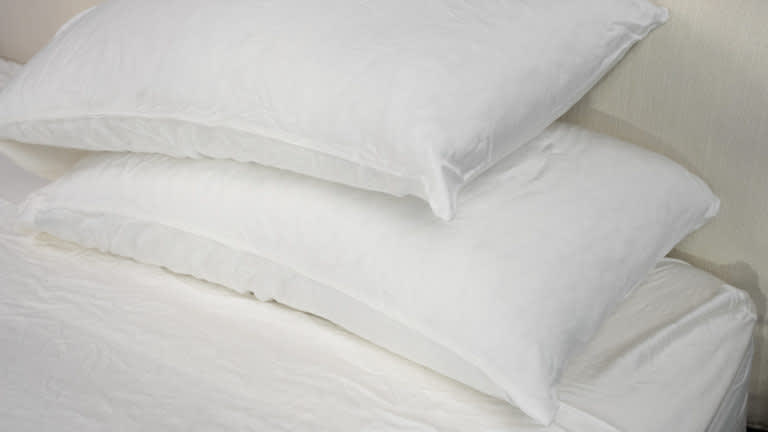 Best Cooling Sheets of 2024: Chill Layers for Hot Sleepers - Best Temperature Regulating - Cozy Earth Bamboo Sheet Set