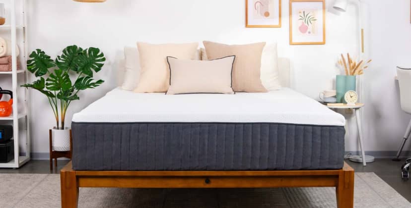 The Best Mattress in a Box - Best for Hot Sleepers - Emma Hybrid Cooling Comfort