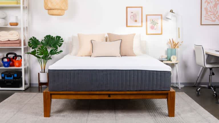 Best Mattress for Teenagers - Best for Temperature Regulation - Emma Hybrid Cooling Comfort