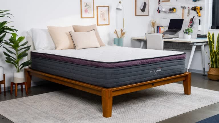 The Best Mattress for Couples - Most Comfortable Mattress - Helix Dusk Luxe