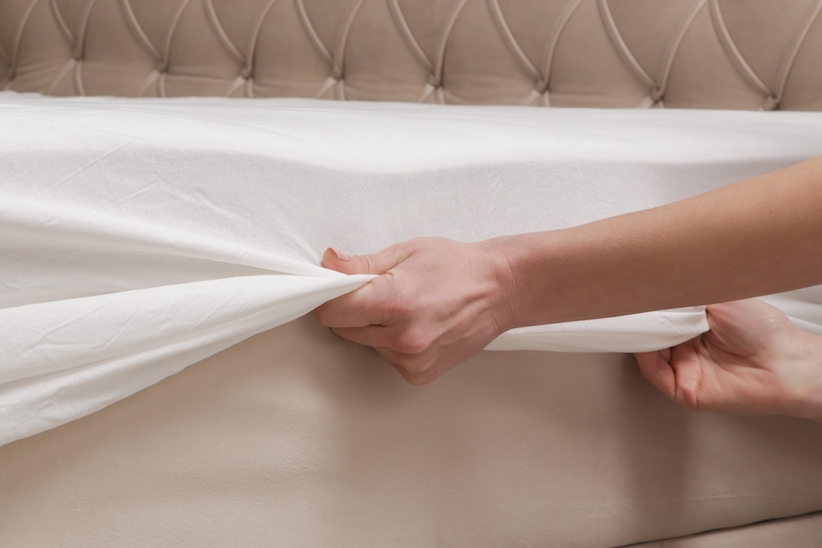 Flat Sheet vs. Fitted Sheet Flat Sheet vs. Fitted Sheet